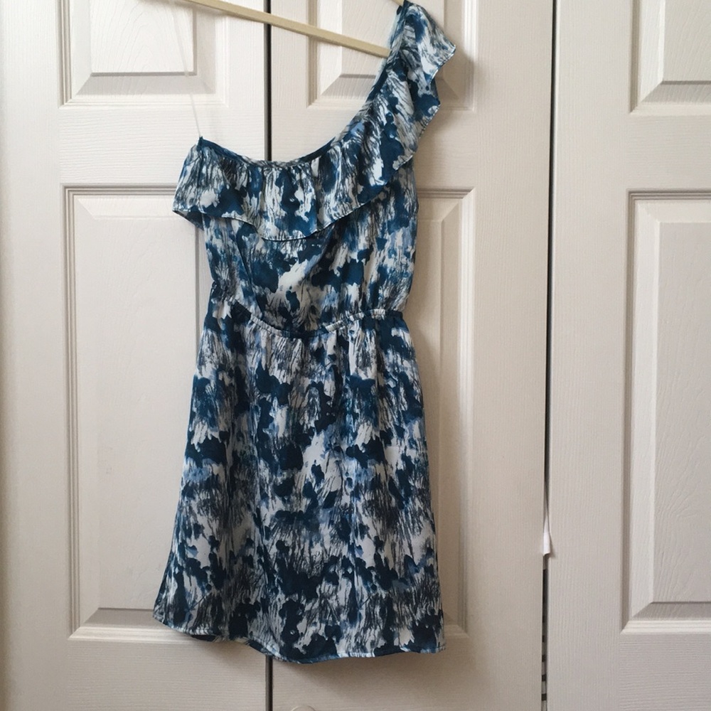 NWT bar III dress